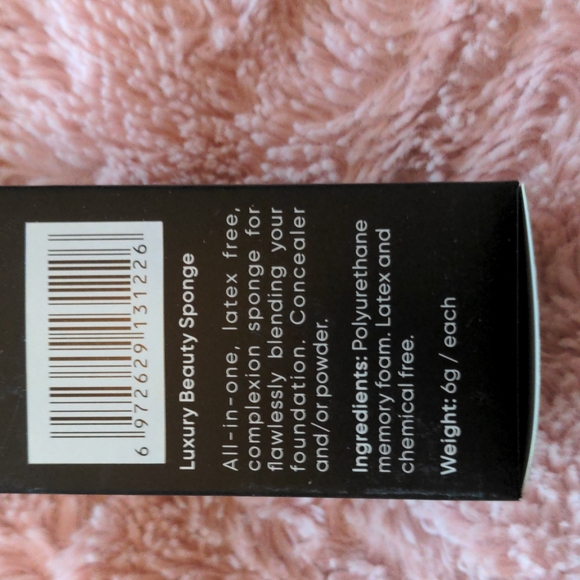 Elaina Badri Luxury Beauty Sponge 2 Pk - Picture 3 of 4